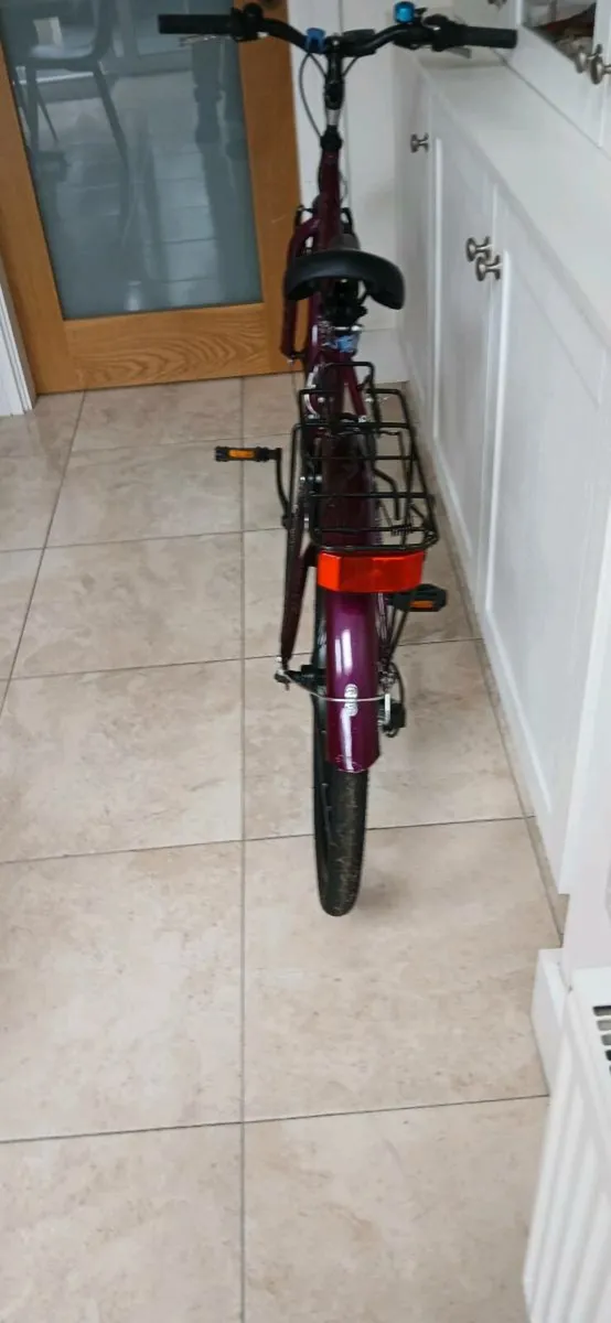 Girls bicycle - Image 4