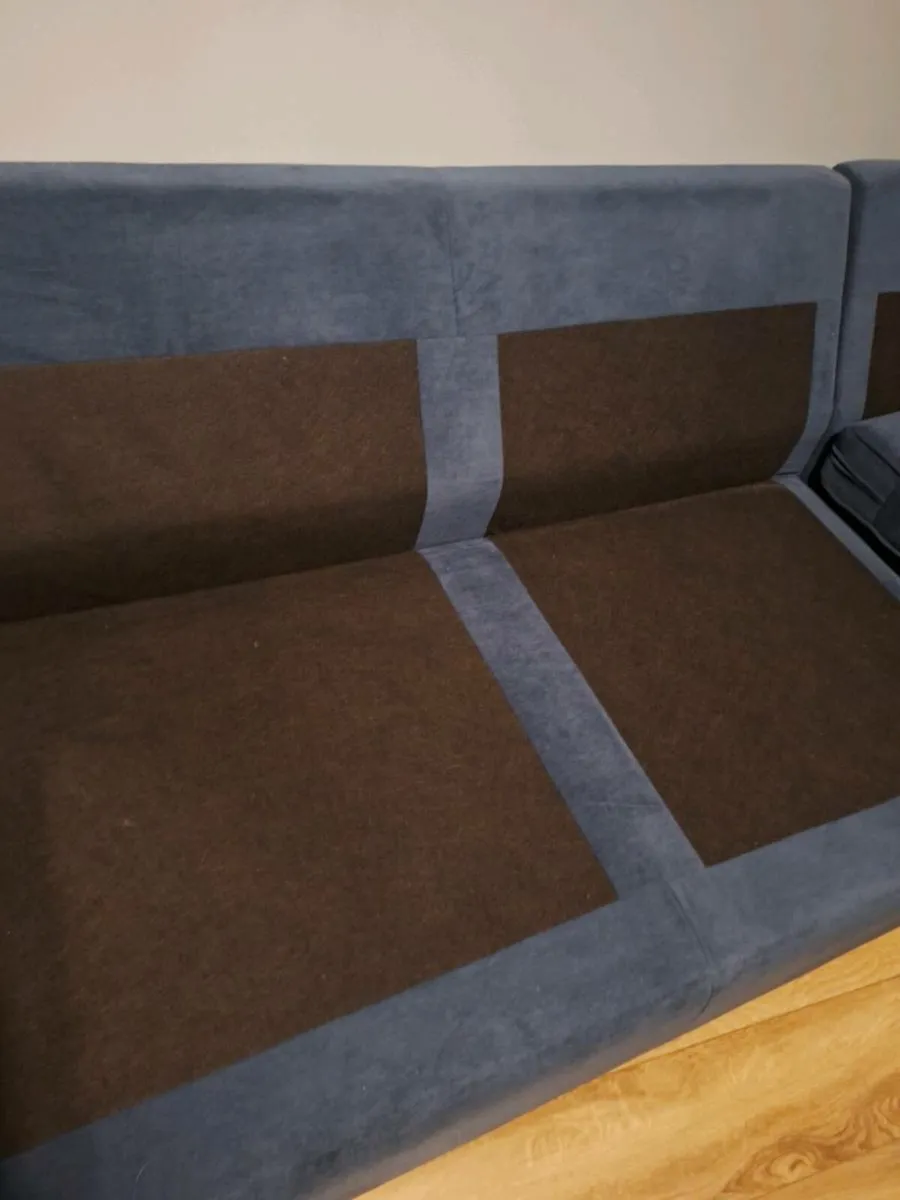 Corner sofa - Image 1