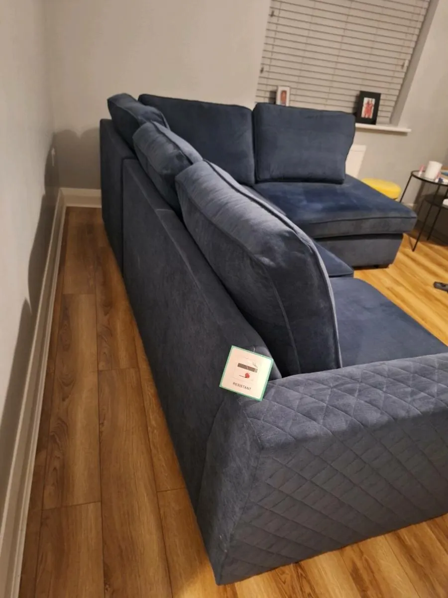 Corner sofa - Image 2