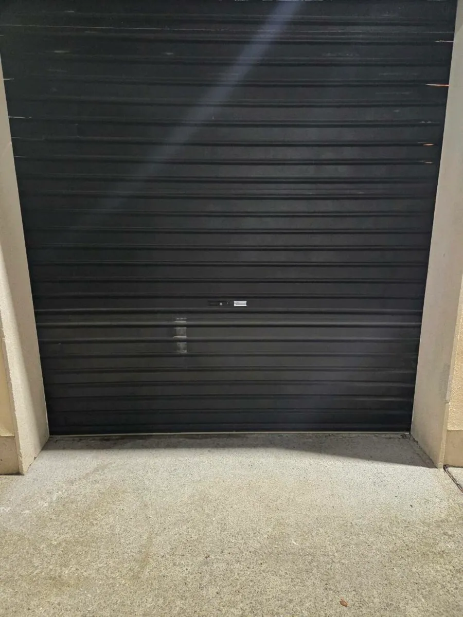 Garage roller doors - Image 3