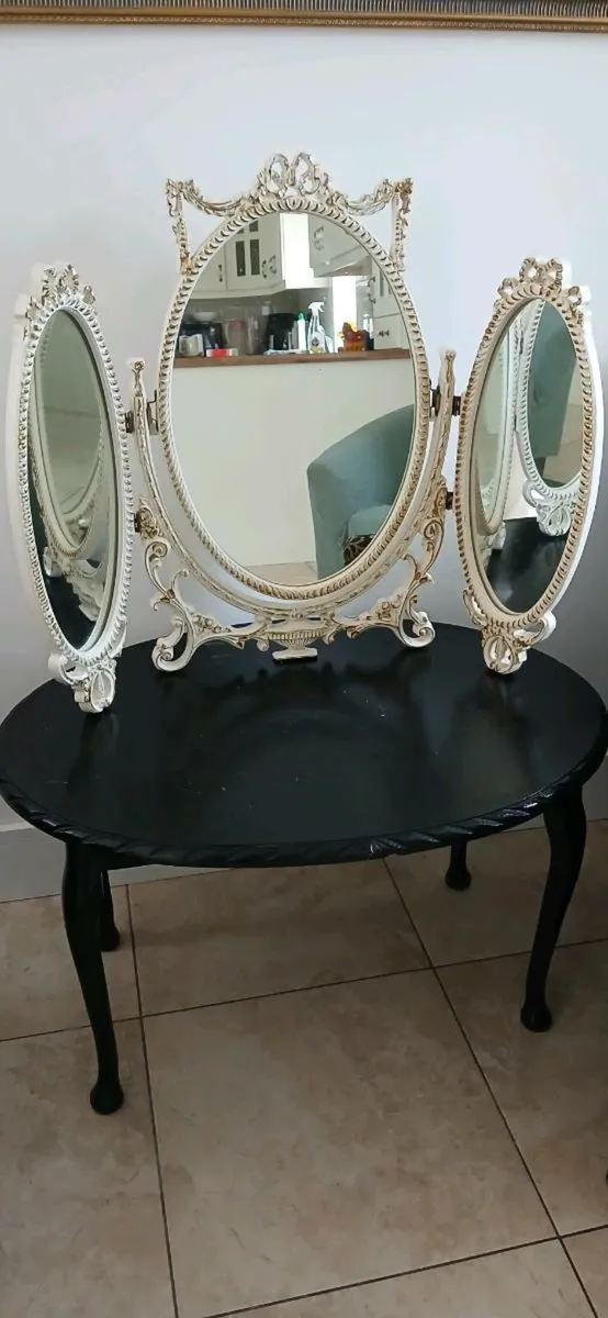 French style dressing table mirror - Image 1