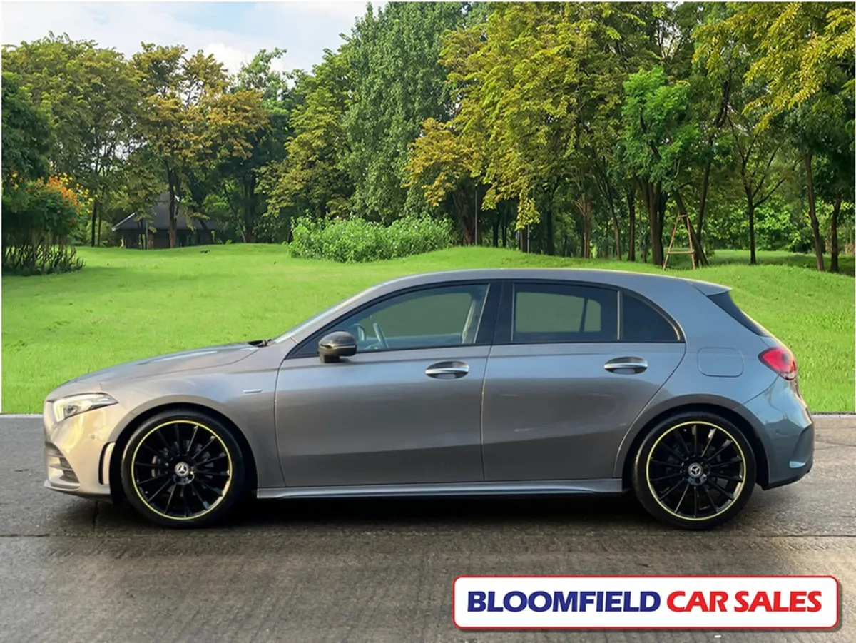 Mercedes-Benz A-Class EDITION 1 , AMG LINE // AUTO - Image 4