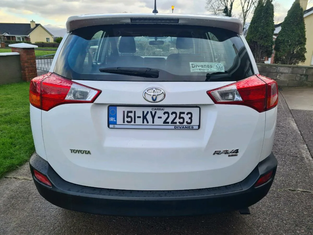 151Toyota Rav 2.0 diesel - Image 4