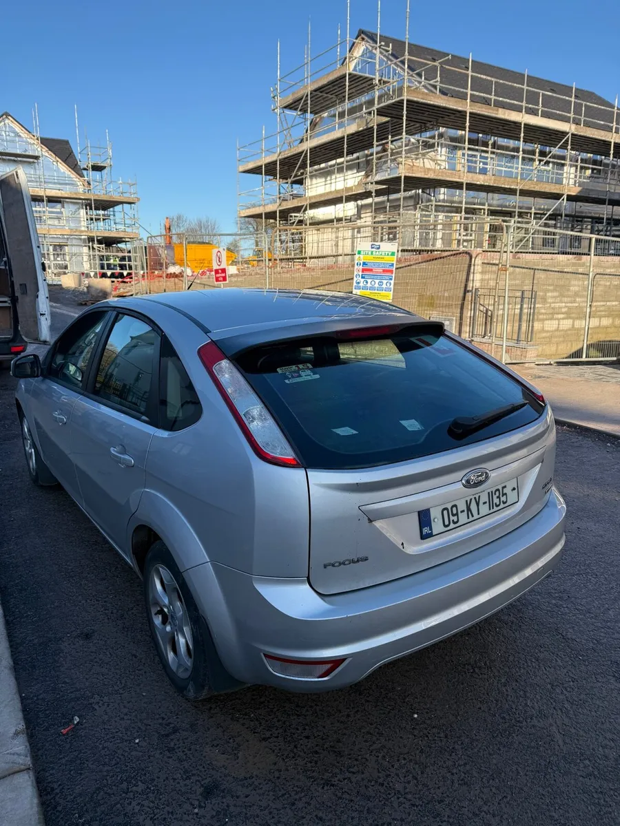 Ford Focus Automatic - Image 4