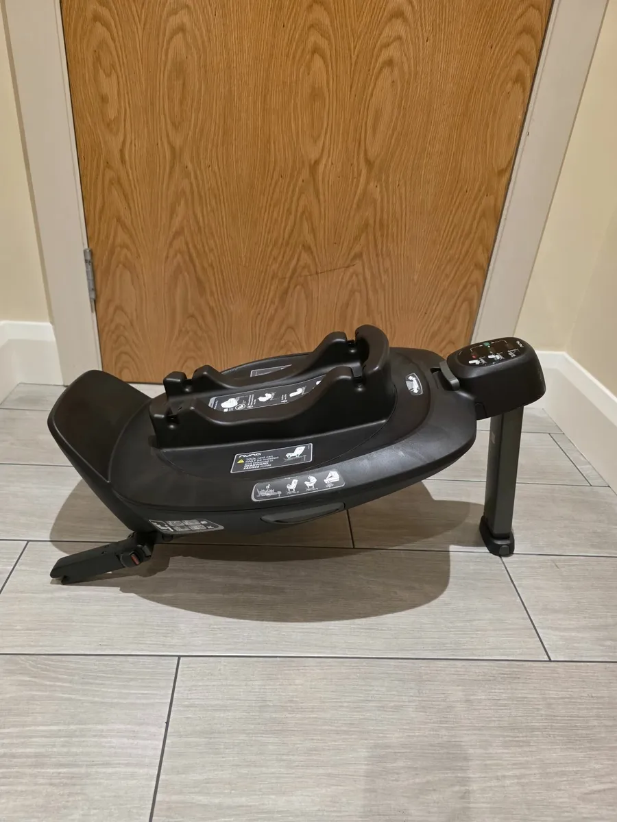 Nuna BASE next isofix Rotating base - Image 2