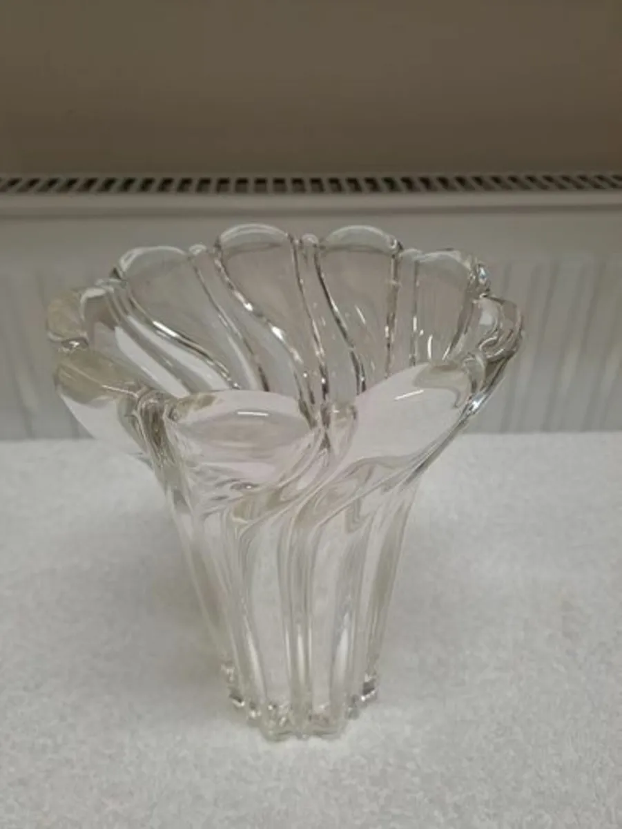 Mikasa lead crystal vase - Image 4