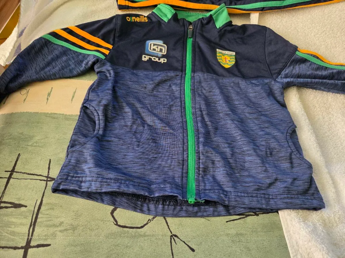 Donegal Gaelic Football Tracksuit Top 2016 to 2017 - Image 3