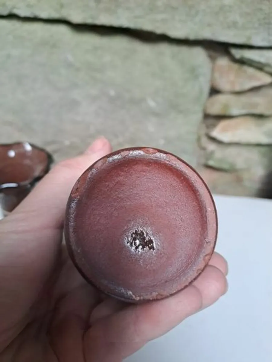 Vintage Bulgarian clay vase and flower pot - Image 4