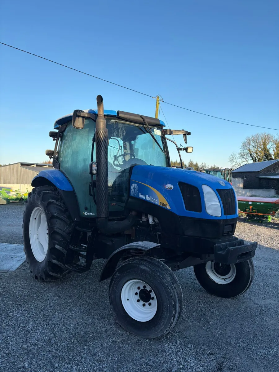 2006 New Holland TS100A - Image 2