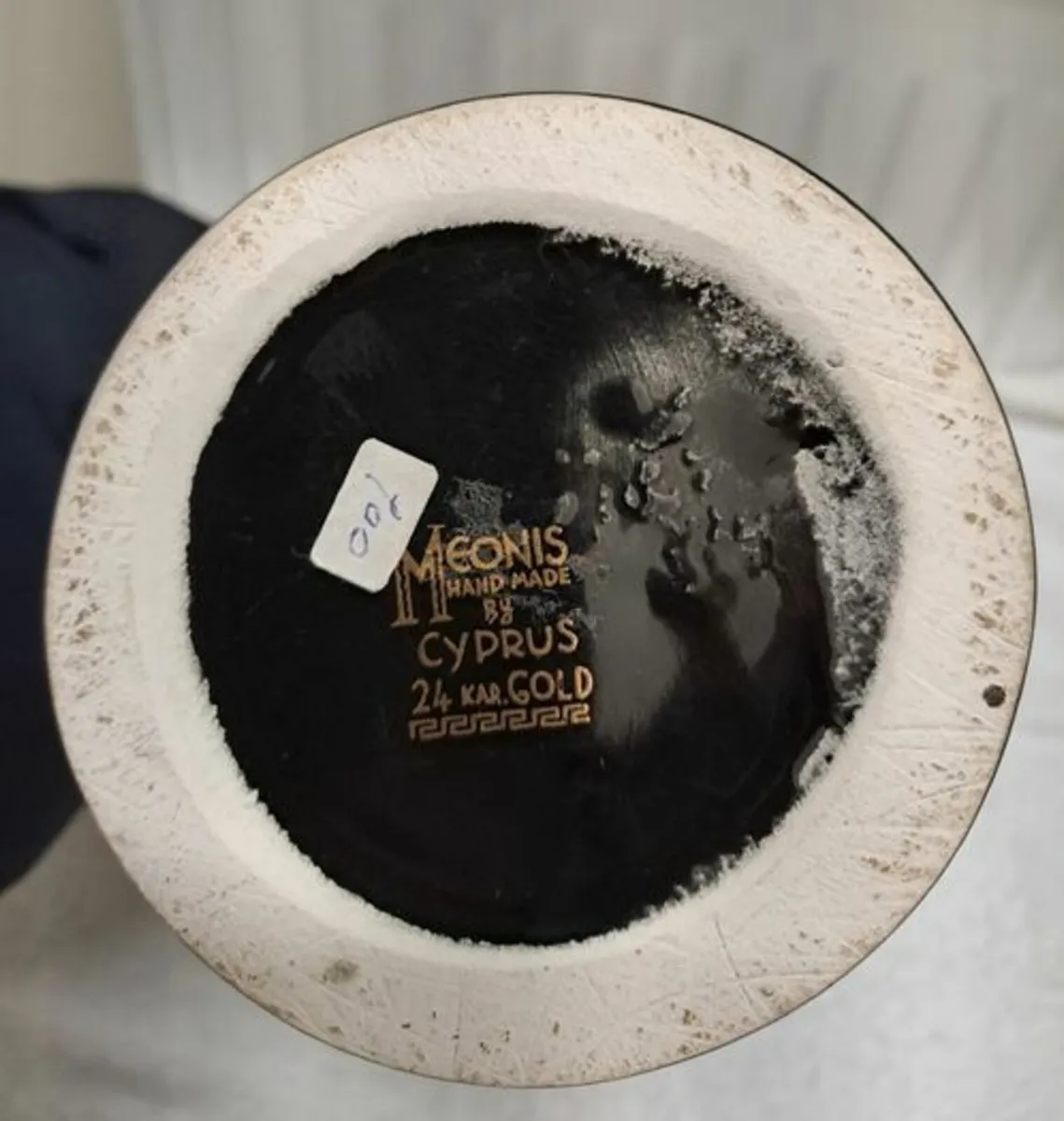 Large Vase with 24 k gold - Image 3