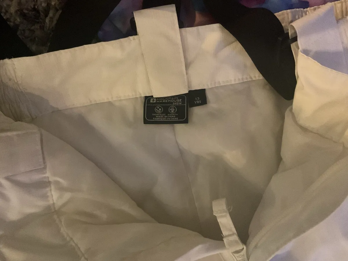 Ski jacket and pants kids size Age 13 - Image 3