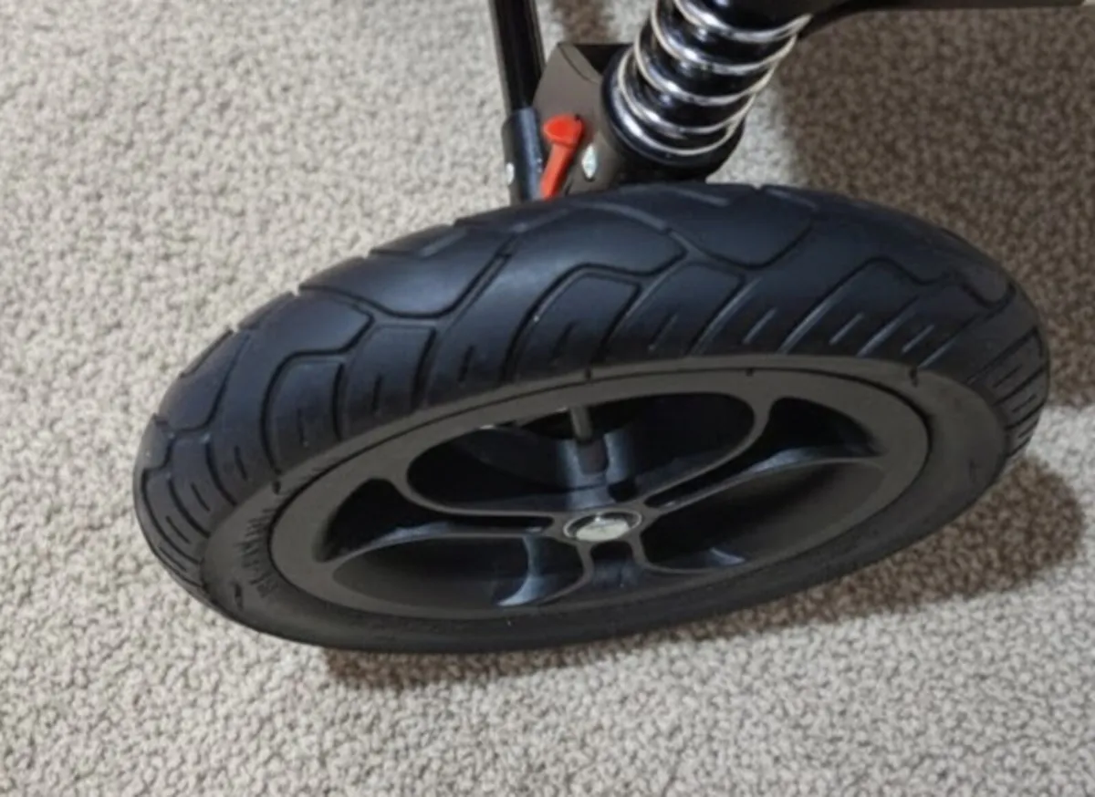 OUT N ABOUT DOUBLE NIPPER V4 - Image 2