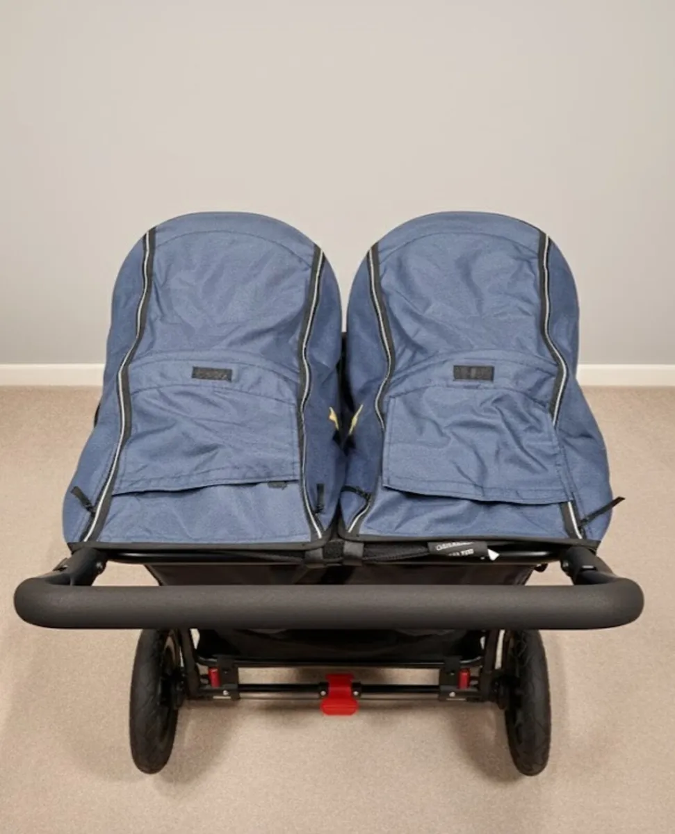 OUT N ABOUT DOUBLE NIPPER V4 - Image 3