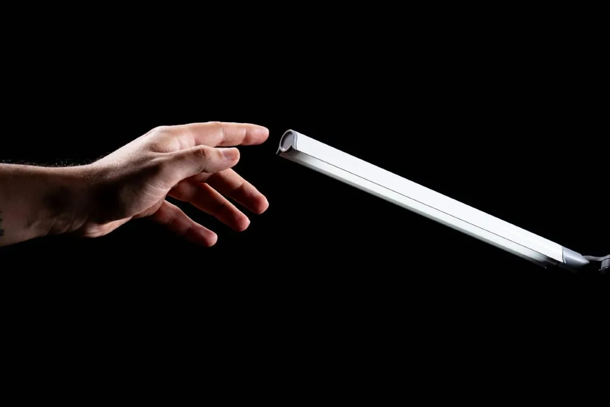 DuoPro™ Dual Head LED Desk Lamp with Anti-Glare - Image 2