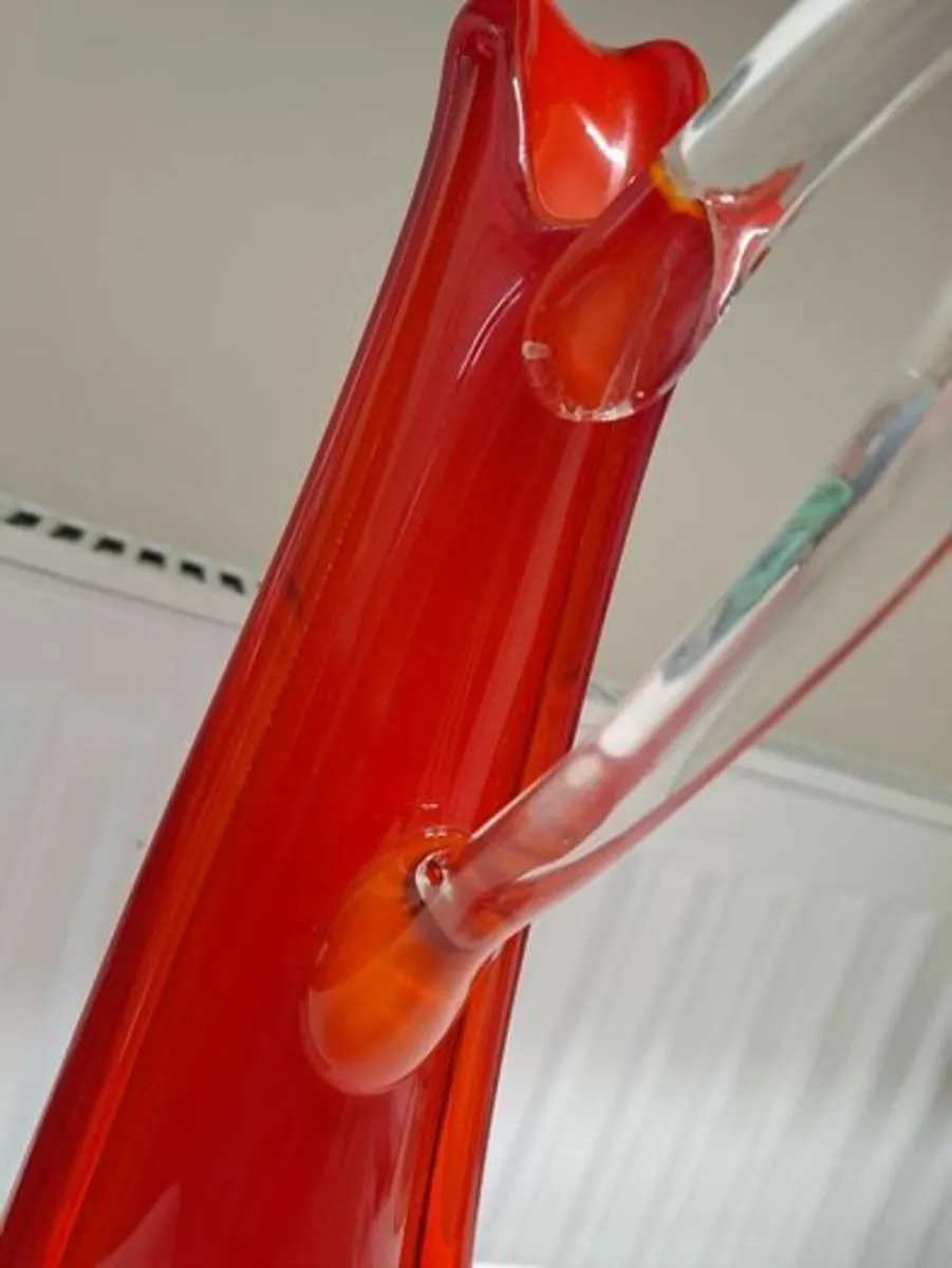 Murano glass Sommerso beak vase or jug - Image 3