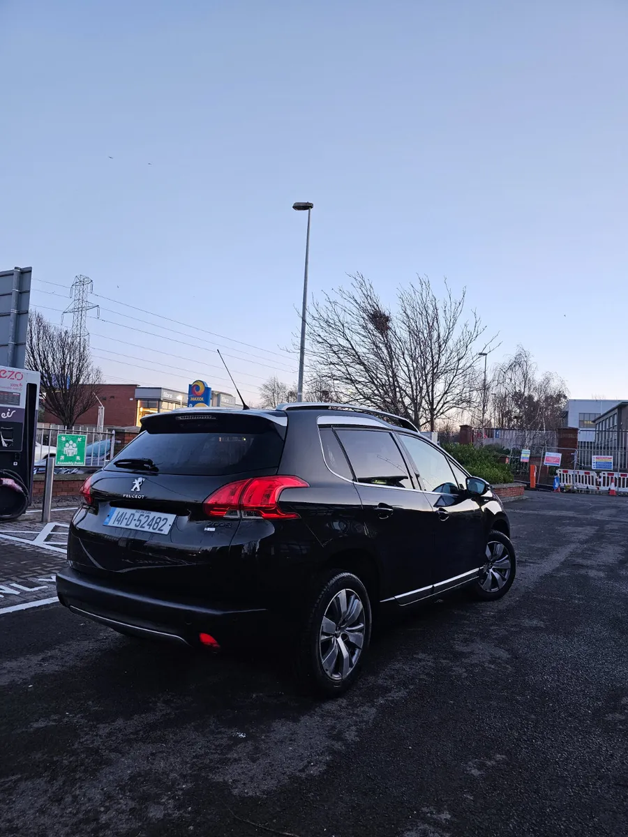 Peugeot-2008 Gt line - Image 2