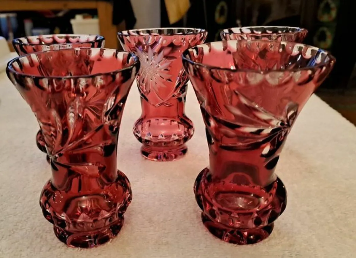 Vintage ruby red crystal bud vase - Image 1