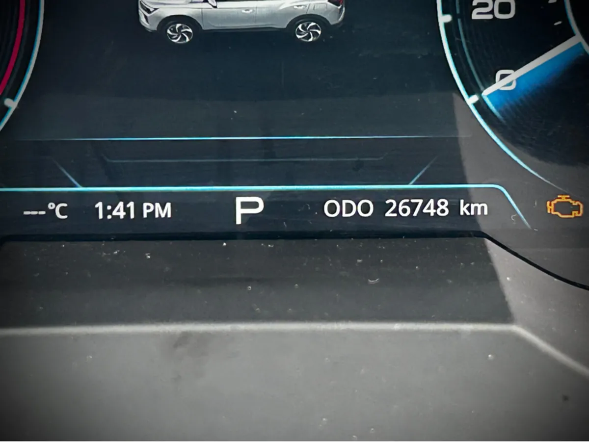 SsangYong Korando EL 1.6 2WD 4DR AUTO - Image 2