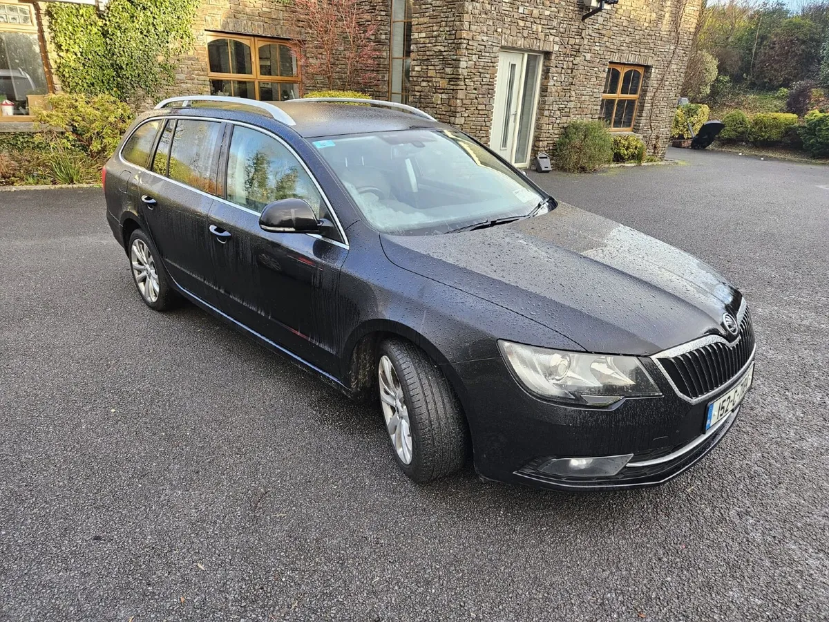 Skoda Superb Estate 2015 - Image 1