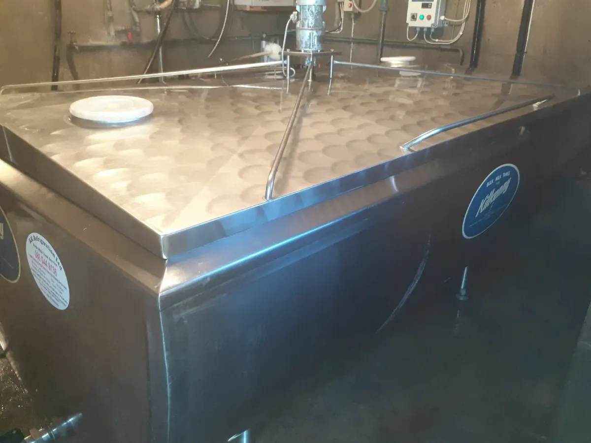 Bulk milk tank - Image 1