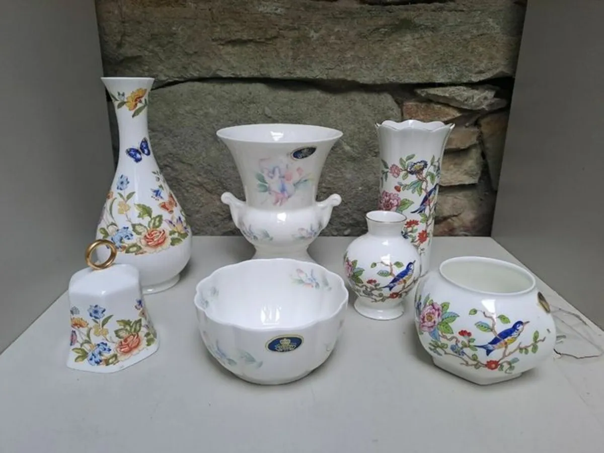 Aynsley collection 7 items - Image 1