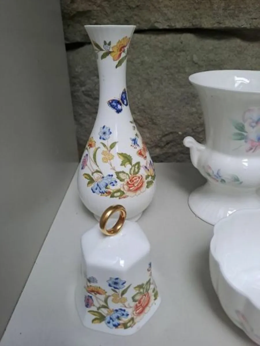 Aynsley collection 7 items - Image 4