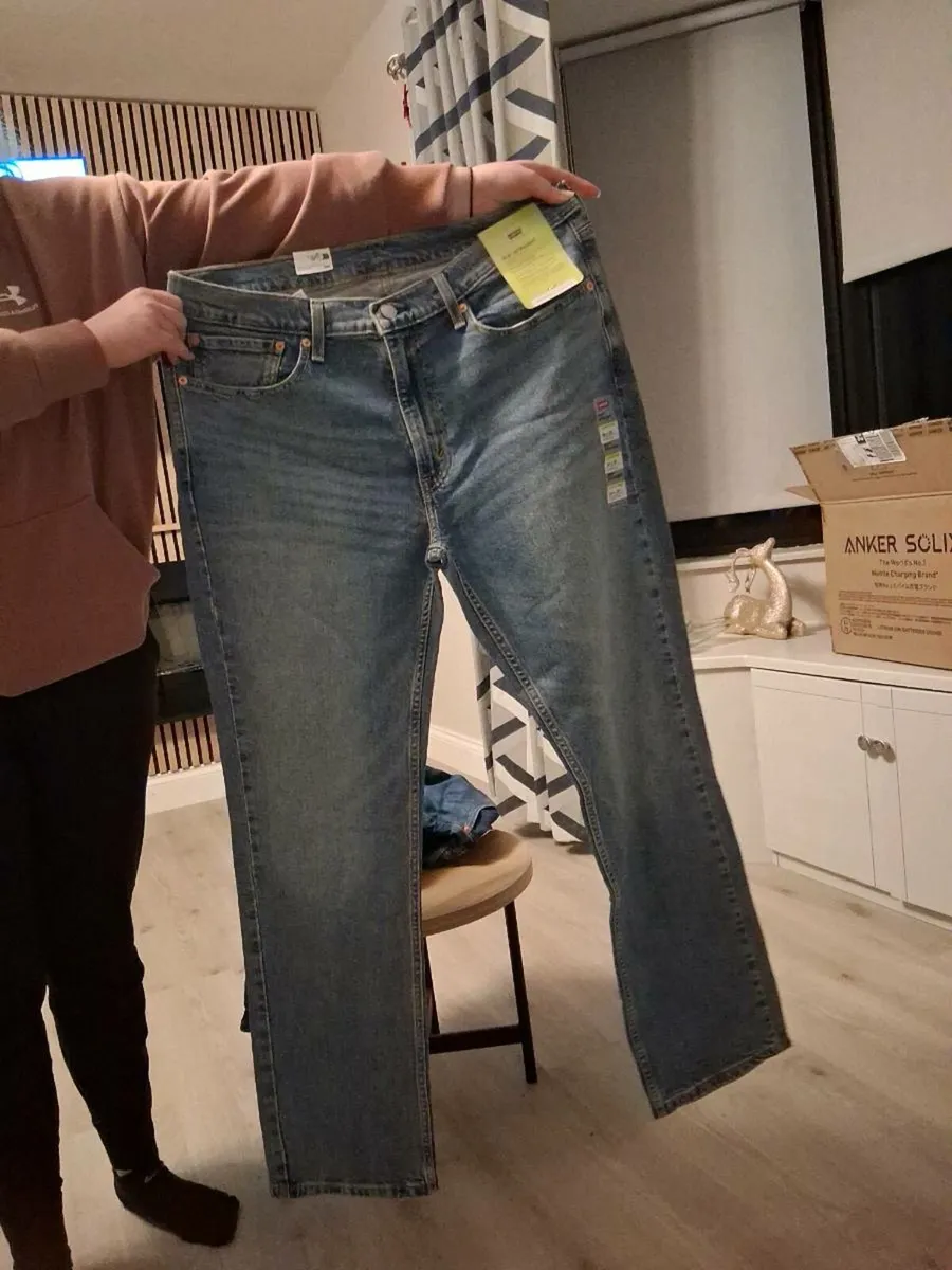 New origianal 514 levis jeans - Image 2