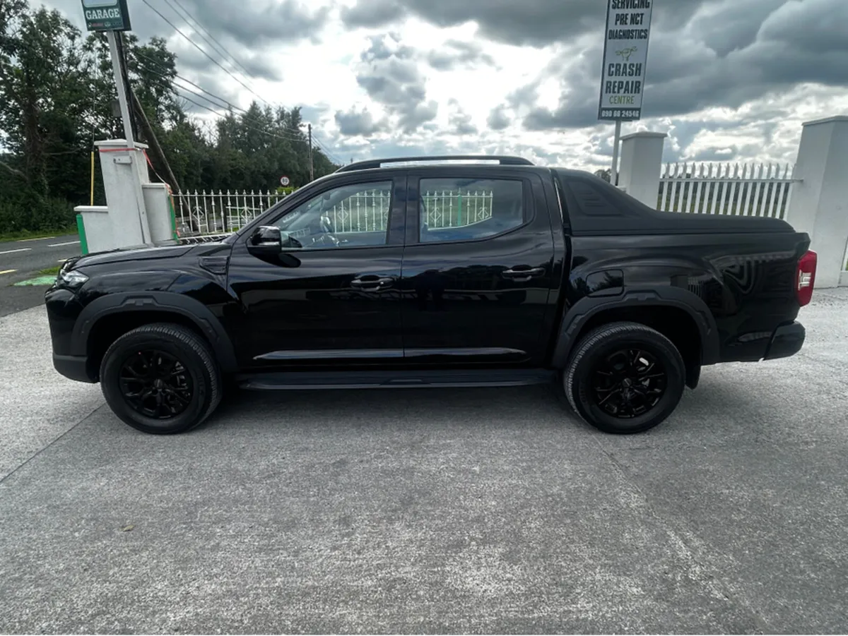 Maxus T90EV CREWCAB  €333 ROAD TAX  5 SEATER - Image 4