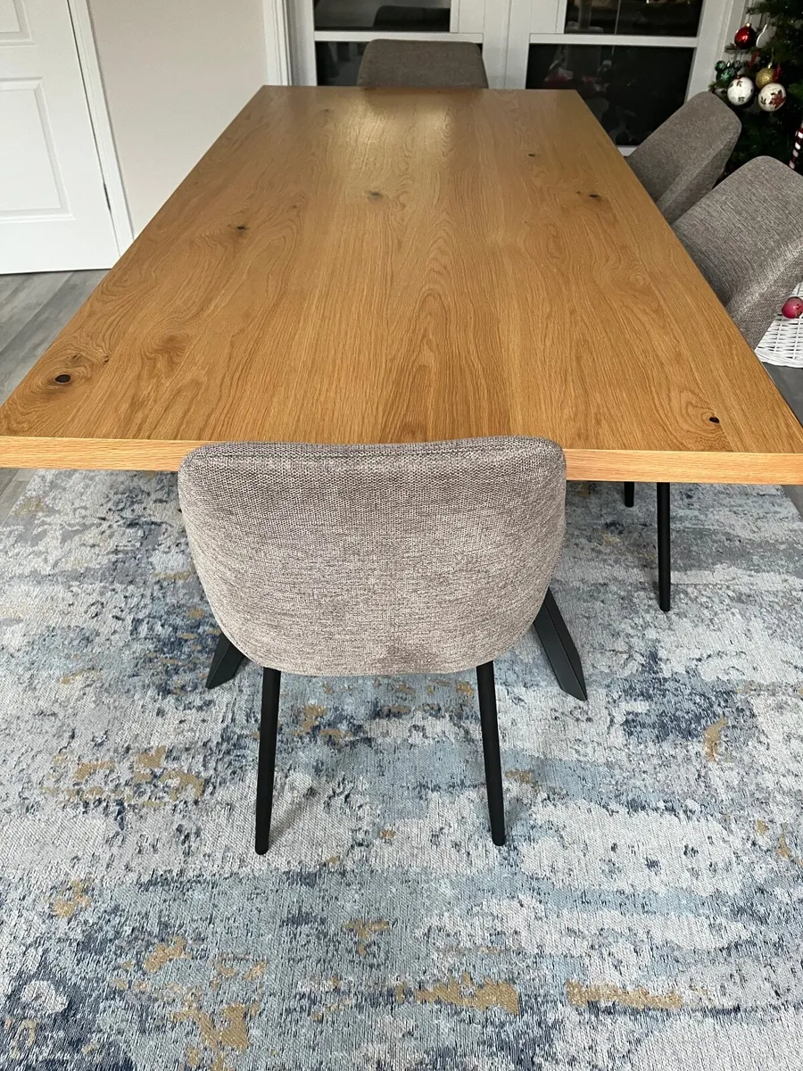 Dining Table - Image 4