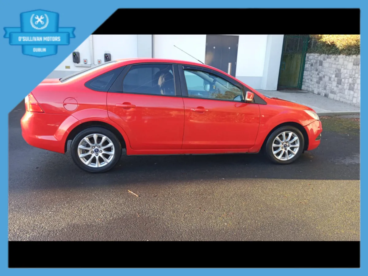 Ford Focus 2011 / 1.6 DIESEL / MANUAL - Image 4