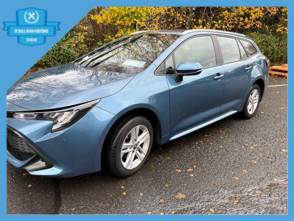 Toyota Corolla LUNA/2022/IRISH CAR/1.8 PETROL HYBR - Image 1