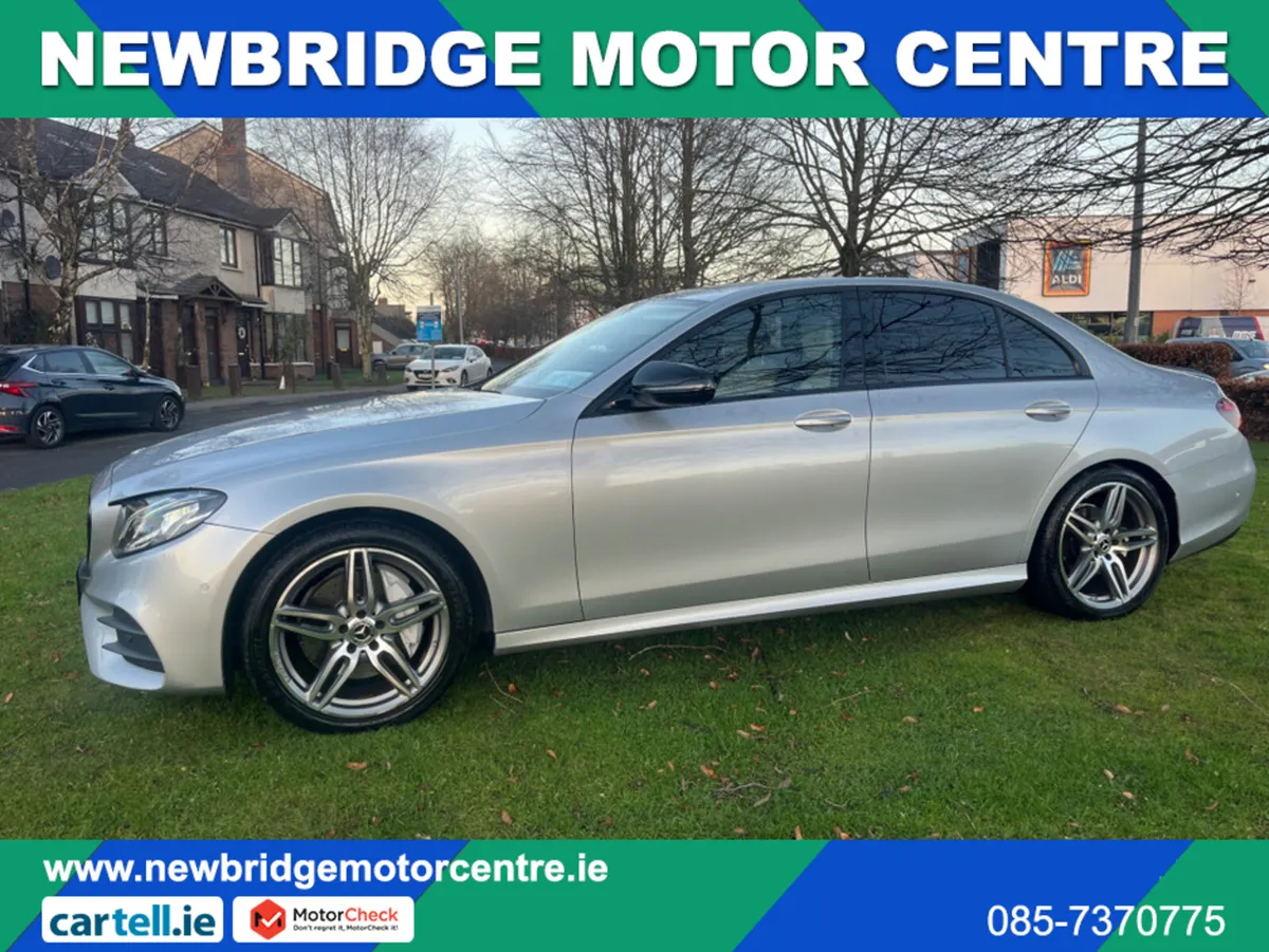 Mercedes-Benz E-Class 200 D 4DR AUTO BLACK EDITION - Image 4