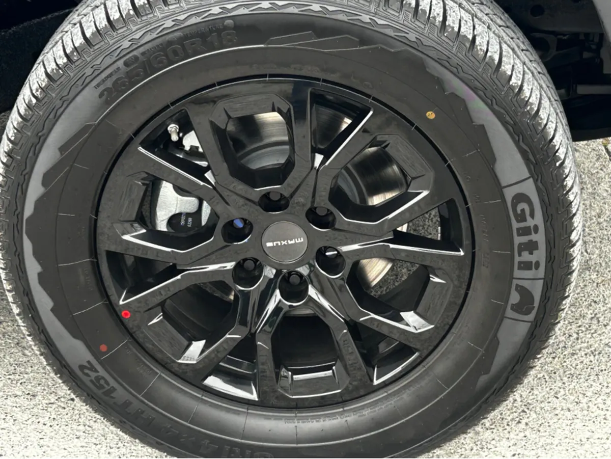 Maxus T90EV 5 SEATER CREW CAB €333 ROAD TAX - Image 2