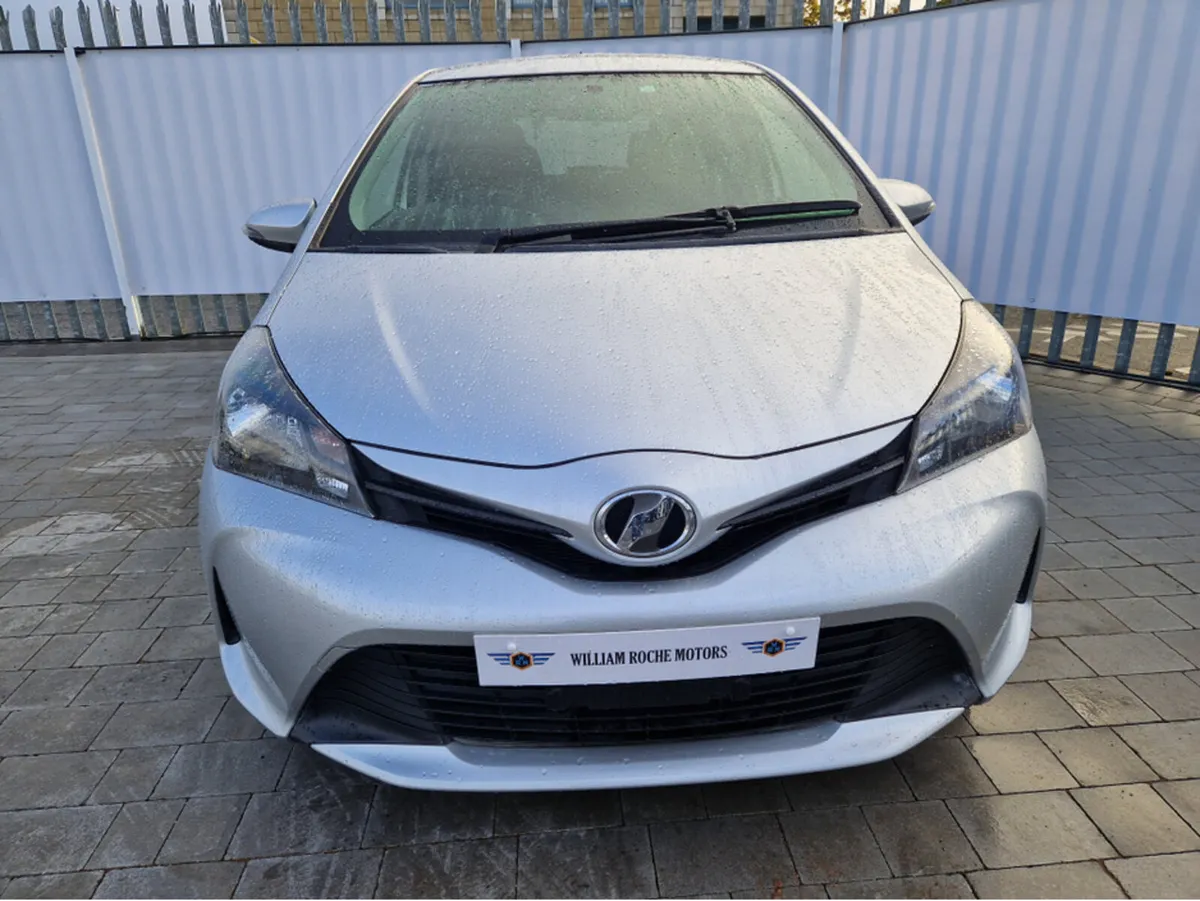 Toyota Vitz DBA-NSP130 5DR AUTO - Image 2