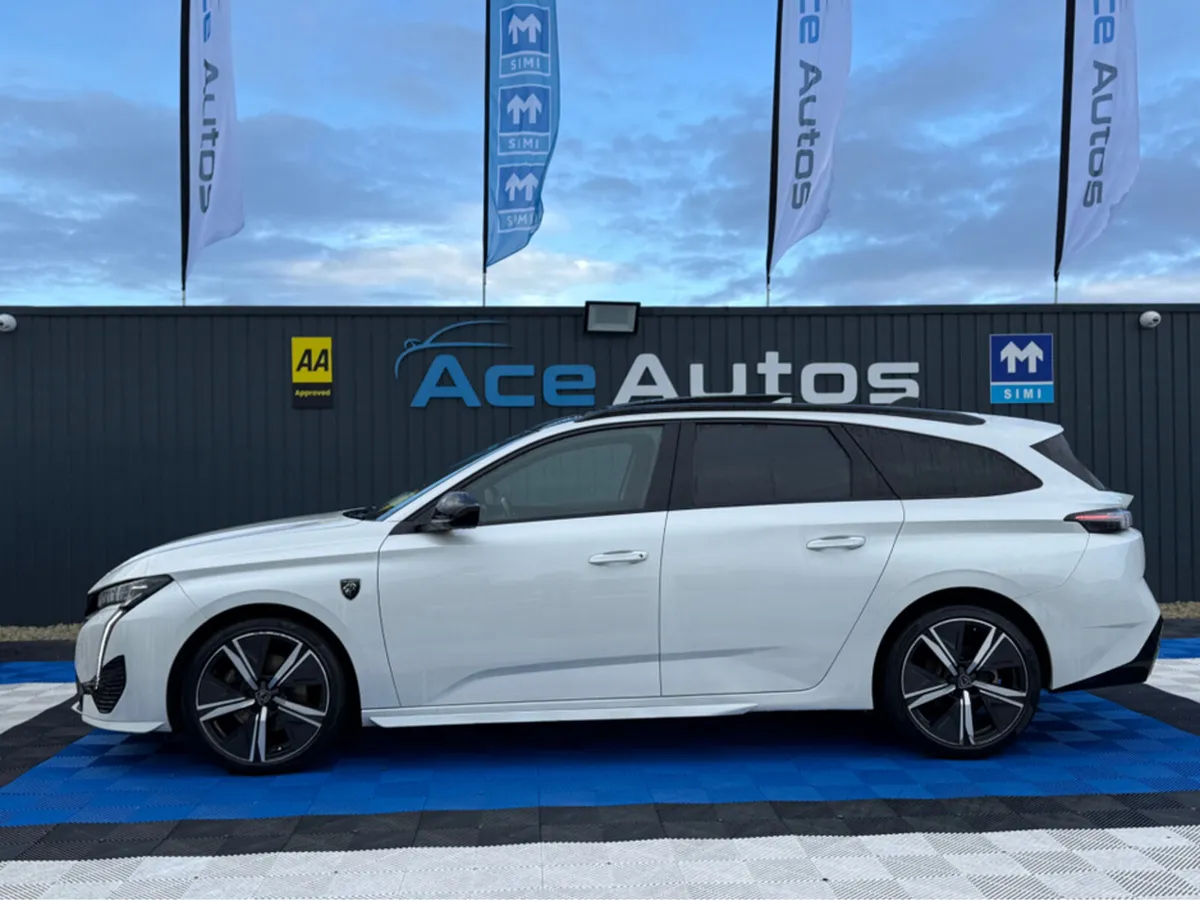 Peugeot 308 GT - SUNROOF - 1.5 DIESEL - AUTO - 12M - Image 4