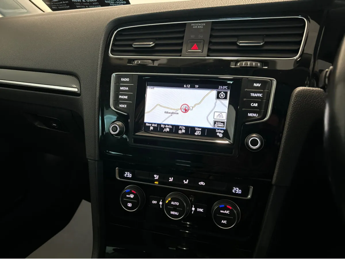 Volkswagen Golf HIGHLINE 1.6 TDI MANUAL 5SPEED 110 - Image 3