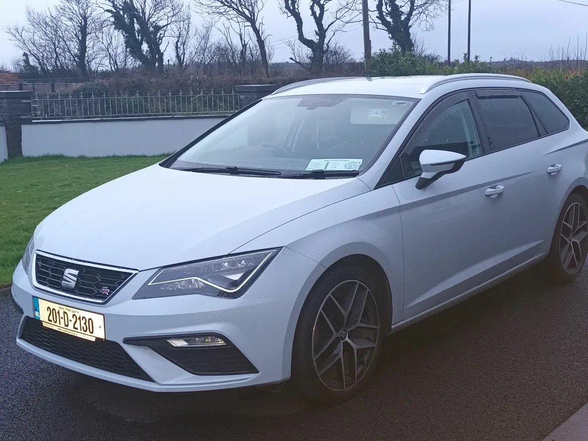 SEAT Leon 2020 Sportstourer DSG FR - Image 3