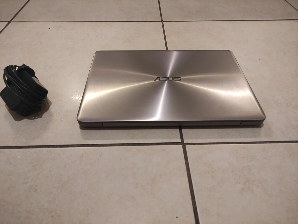 Asus ZenBook SSD Turbo Office Professional - Image 1