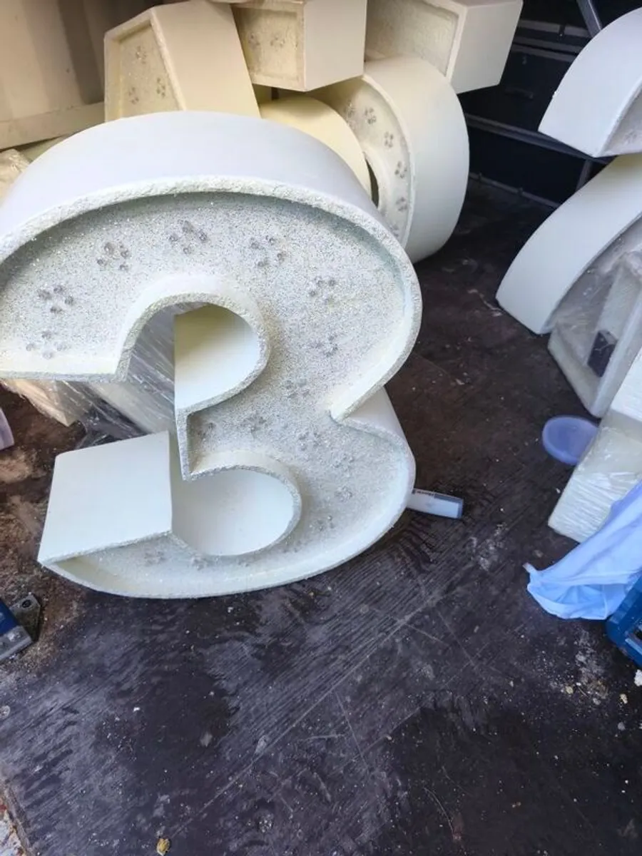 Quick Sale Needed,Full sets of 2 different sizes of light up letters - Image 2