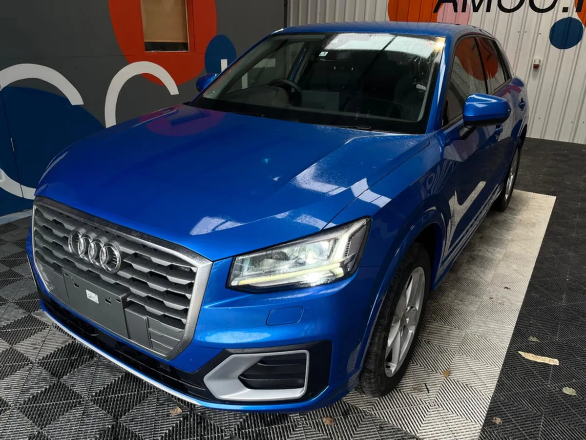 Audi Q2 ONLY €19950! 2019 Q2 Automatic Leather / 2 - Image 4