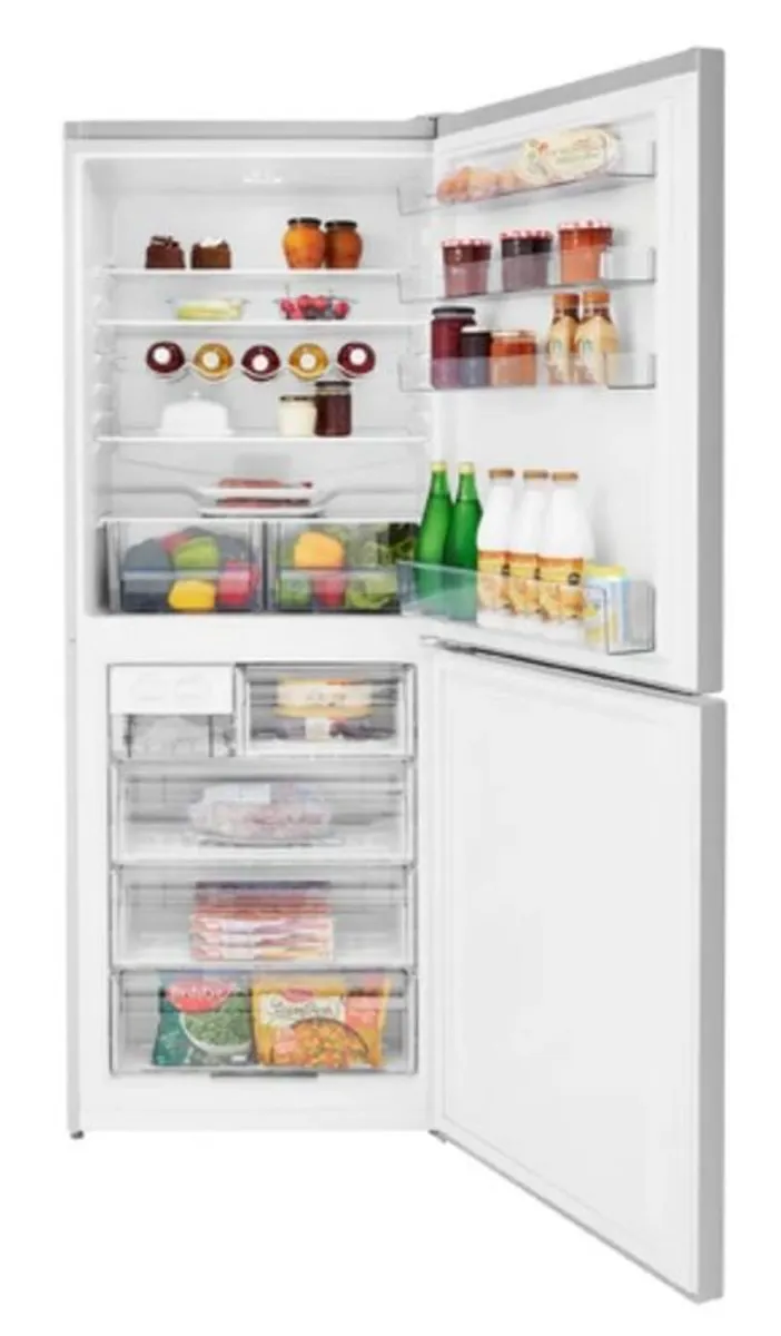 Beko Fridge Freezer CFG4790S Freestanding Frost Free - Image 3
