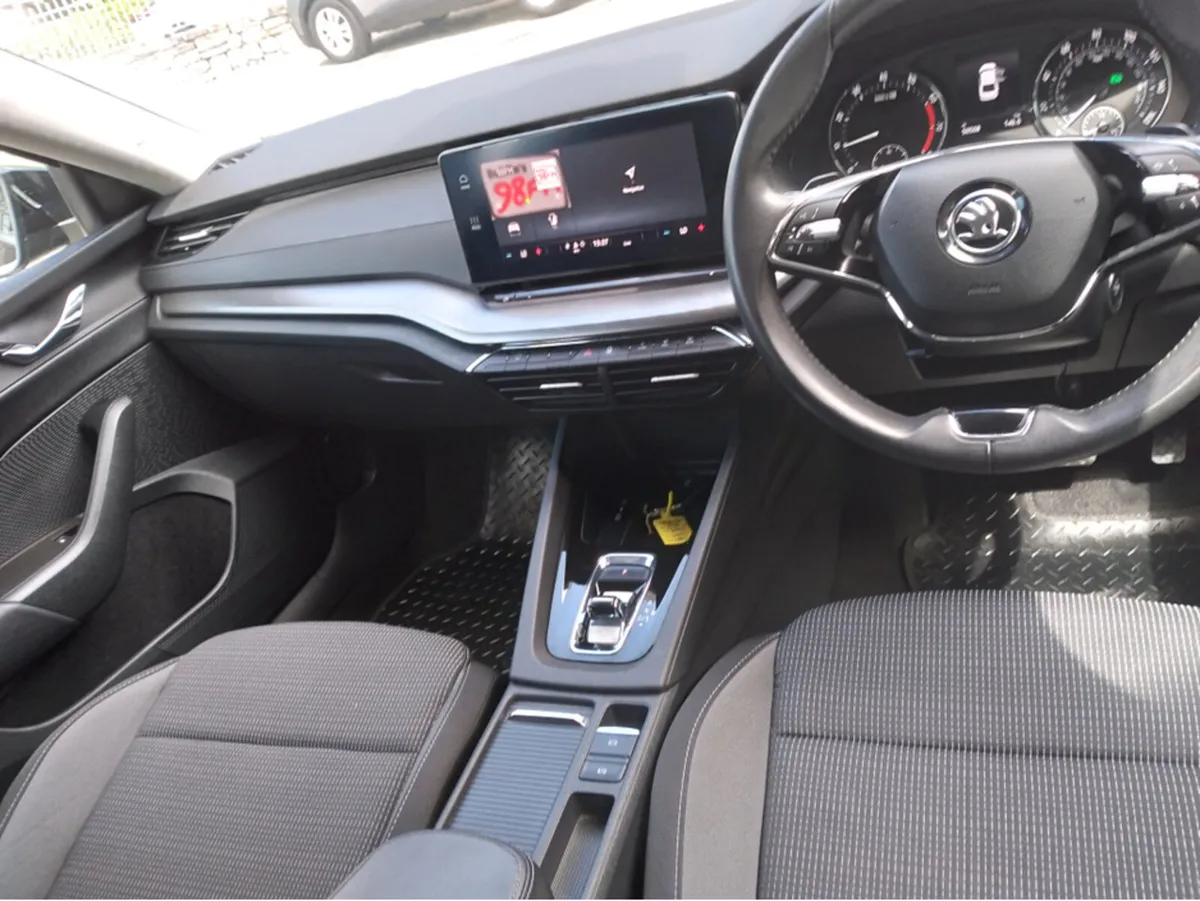 Skoda Octavia 1.0 SE TSI AUTOMATIC - Image 4