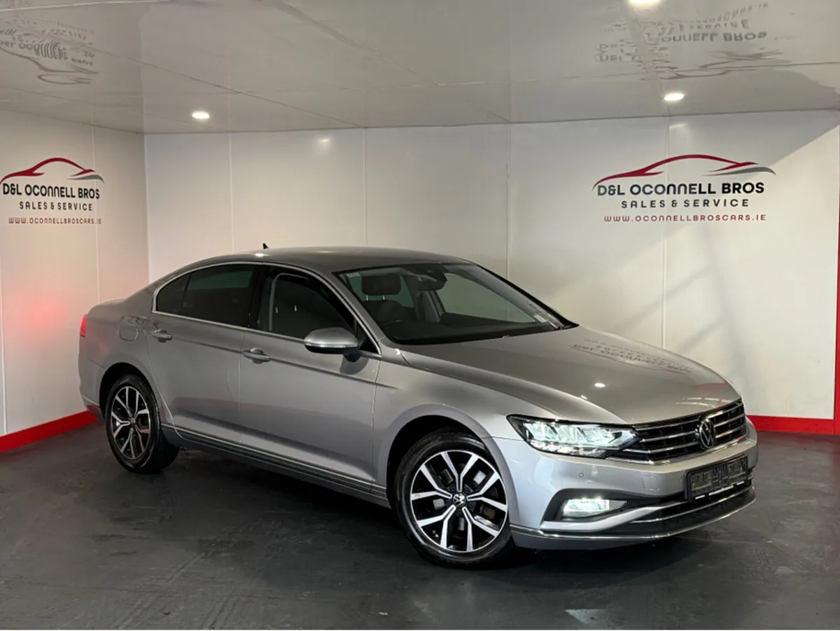 Volkswagen Passat ELEGANCE 2.0 TDI MANUAL 6SPEED F - Image 1