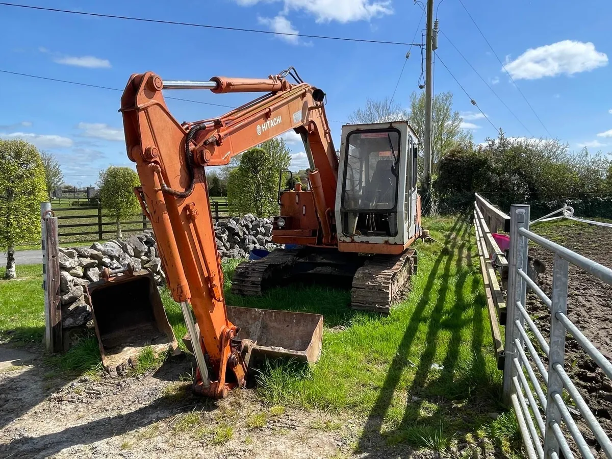 Hitachi Ex60-1 - Image 1