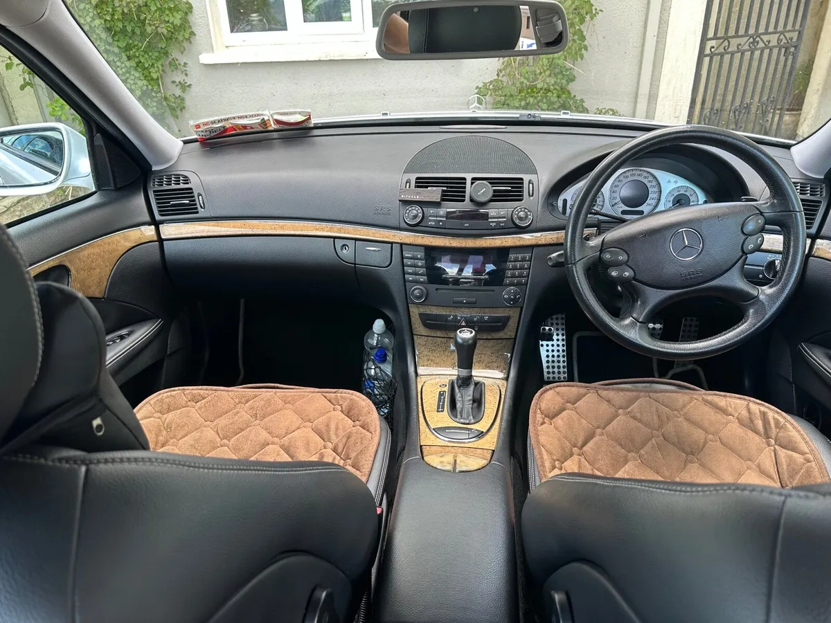 Mercedes-Benz E-Class 2008 Avantgarde - Image 1