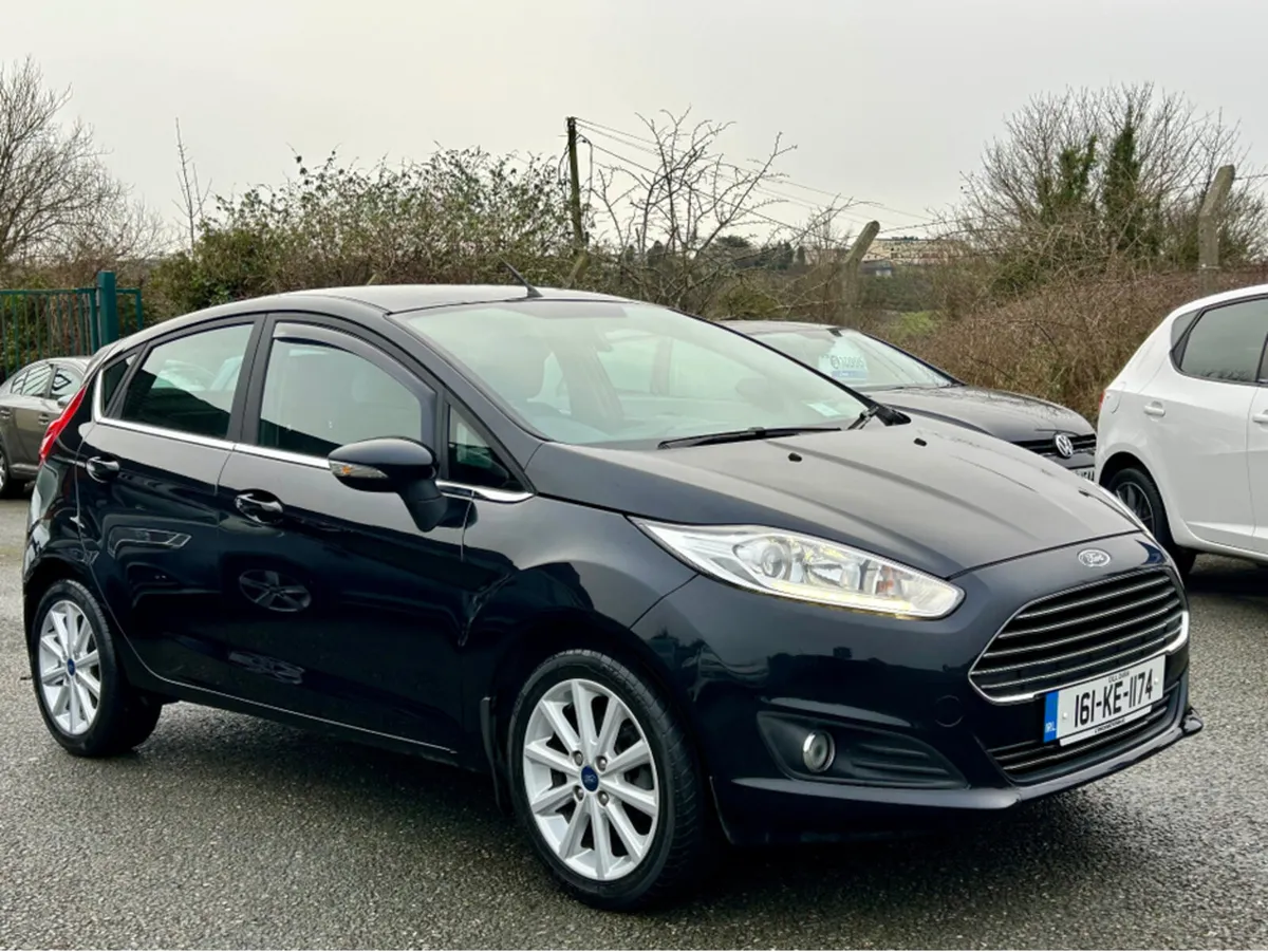 Ford Fiesta MCA TITANIUM 1.25 60PS M5 5 5DR 4DR - Image 1