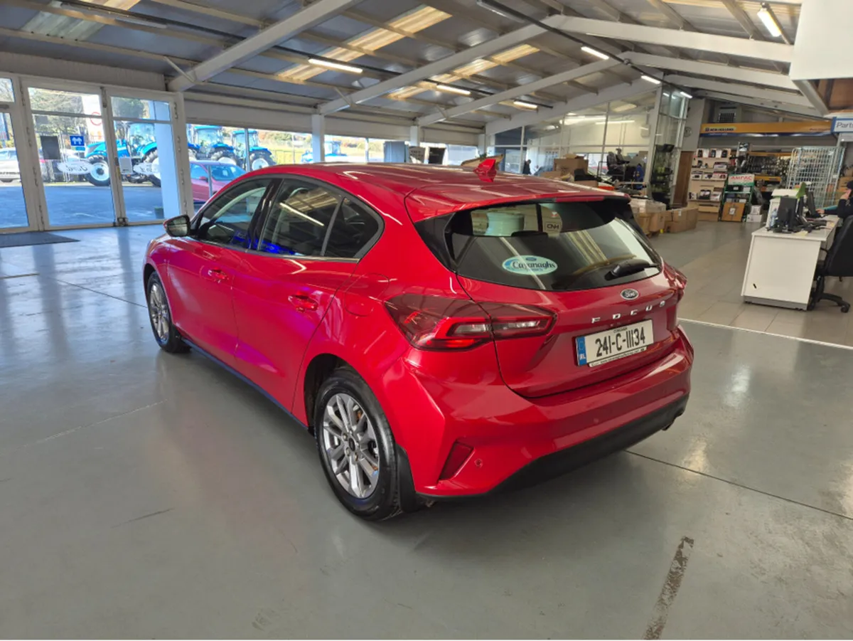 Ford Focus TITANIUM 5DR 1.0L 125 MHEV 6 - Image 4