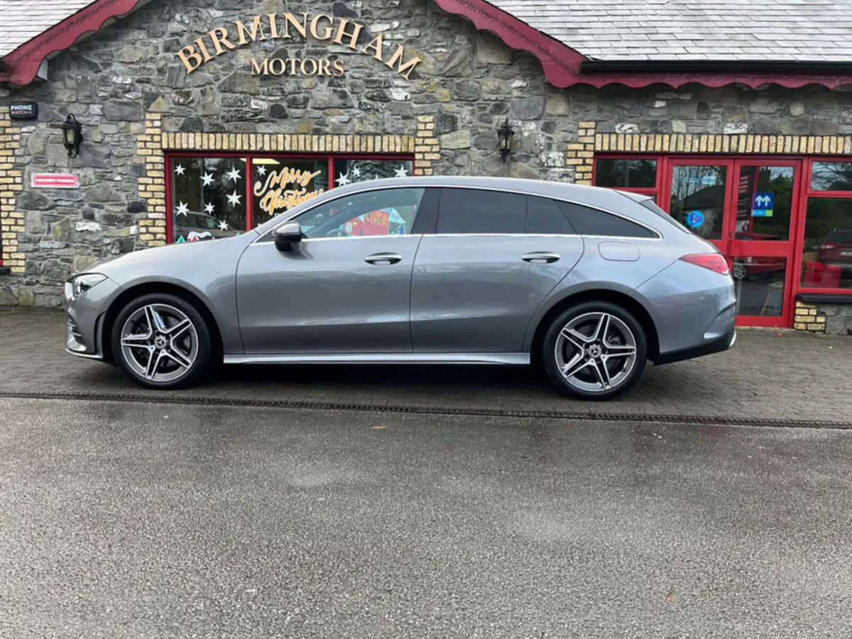 Mercedes-Benz CLA AMG LINE PREMIUM  Hybrid - Image 2