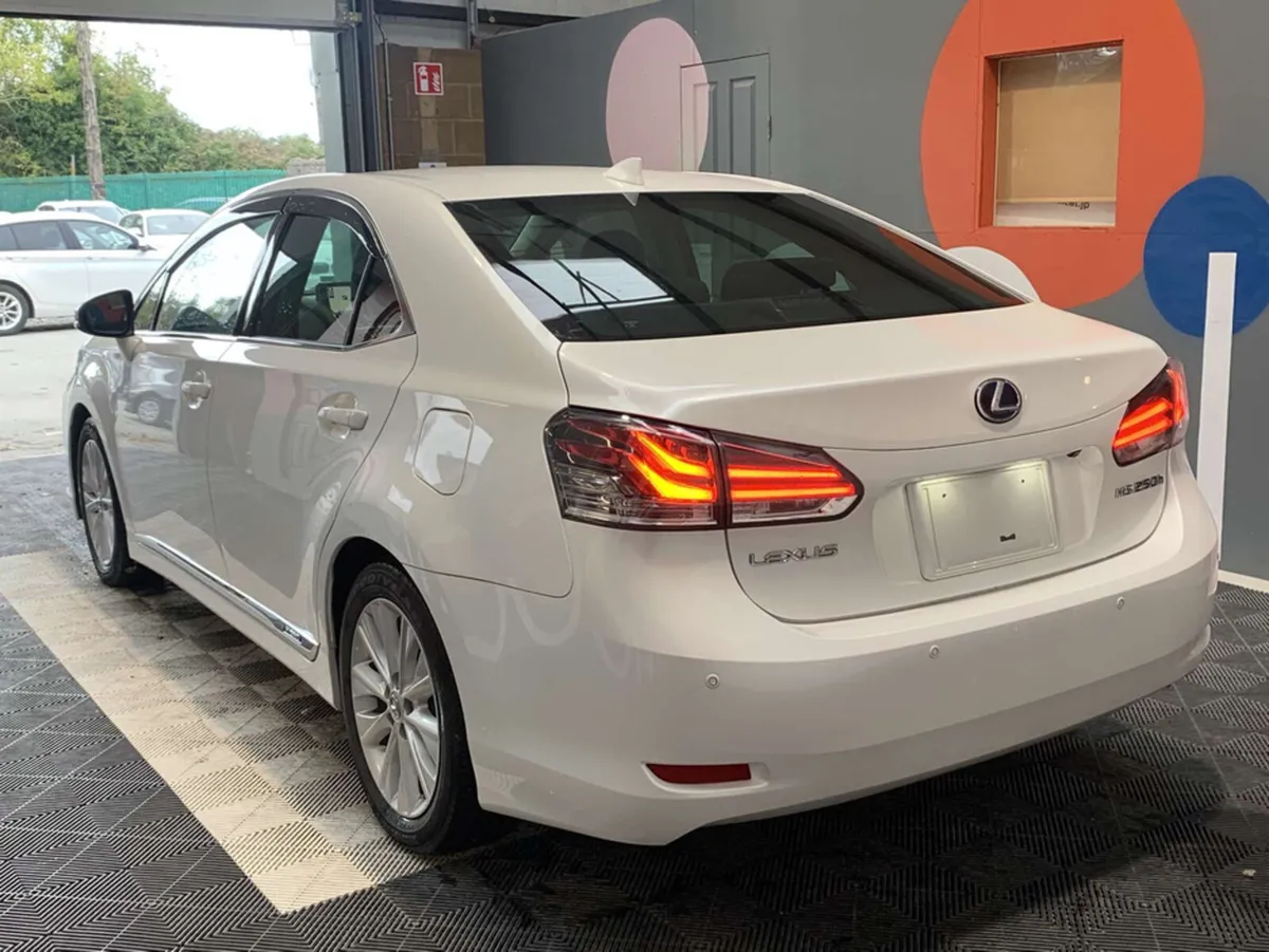 Lexus HS ONLY €15950! Lexus 2016 HS 250 H 2.4 Hybr - Image 3
