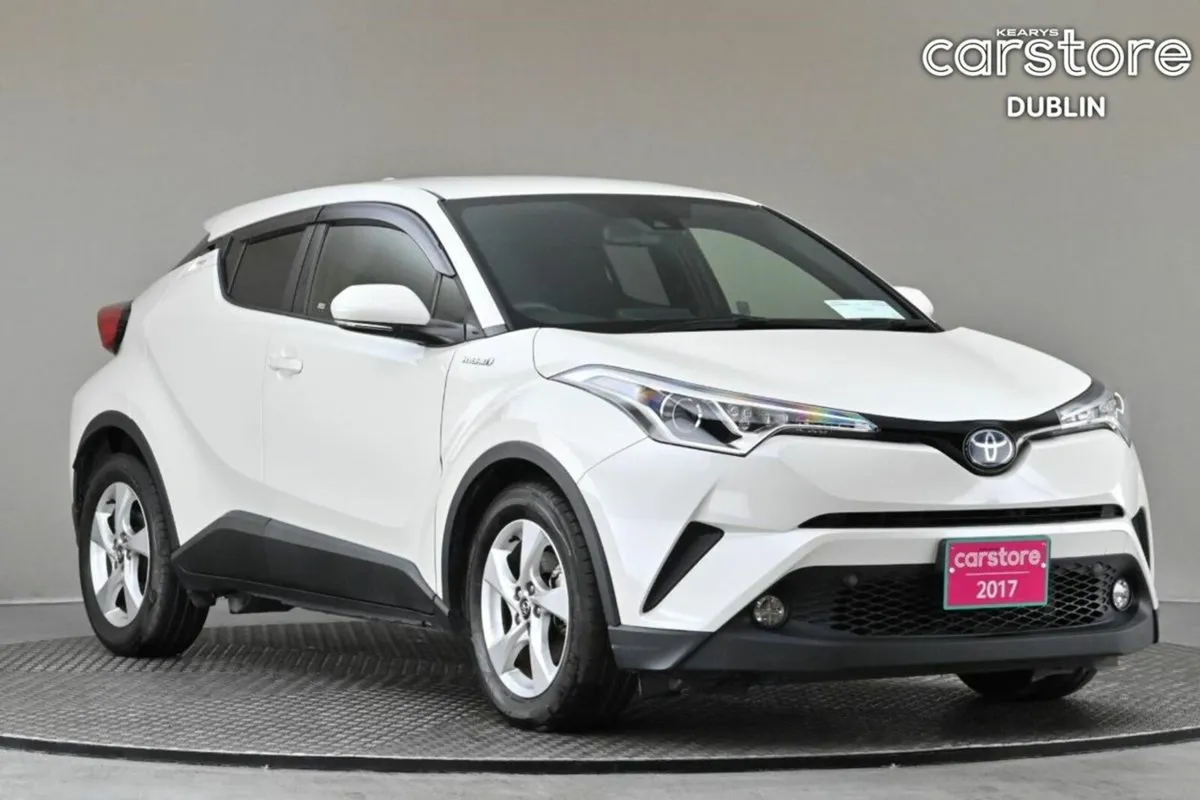 Toyota C-HR 1.8 HYBRID **REVERSE CAM**ANDROID AUTO - Image 1